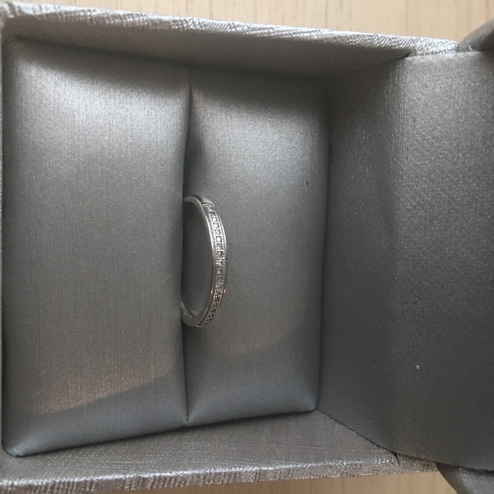 White gold diamond band